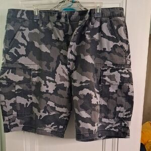 Levi's Gray and Black Cargo Shorts